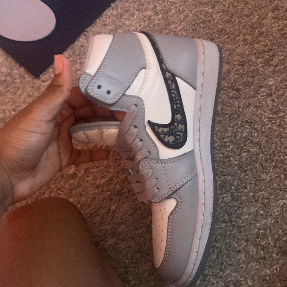 COPY - COPY - Dior Jordan 1 high - Picture 4 of 12